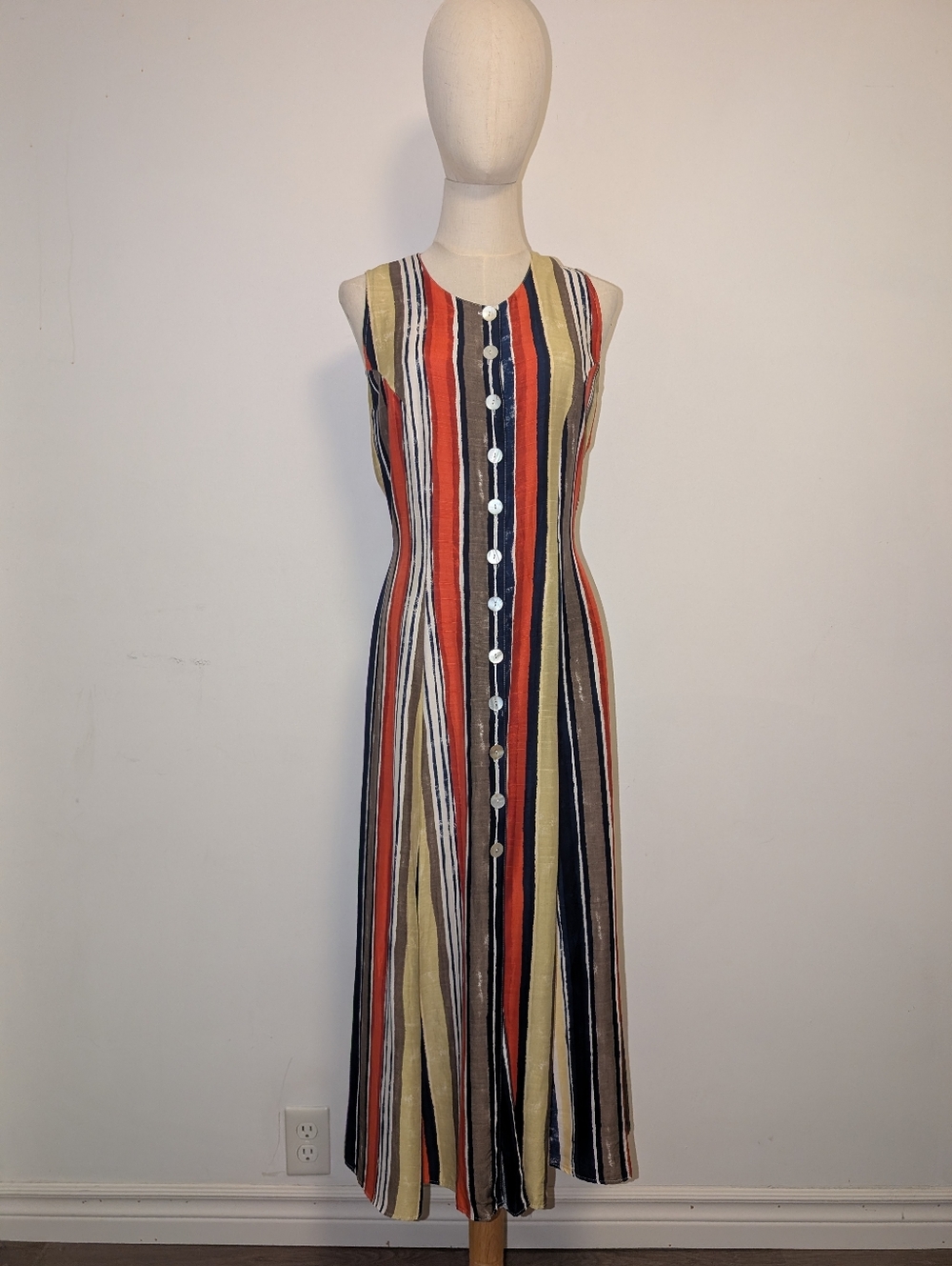 Sleeveless Vertical Stripe Button-Front Maxi Dress in Multicolor